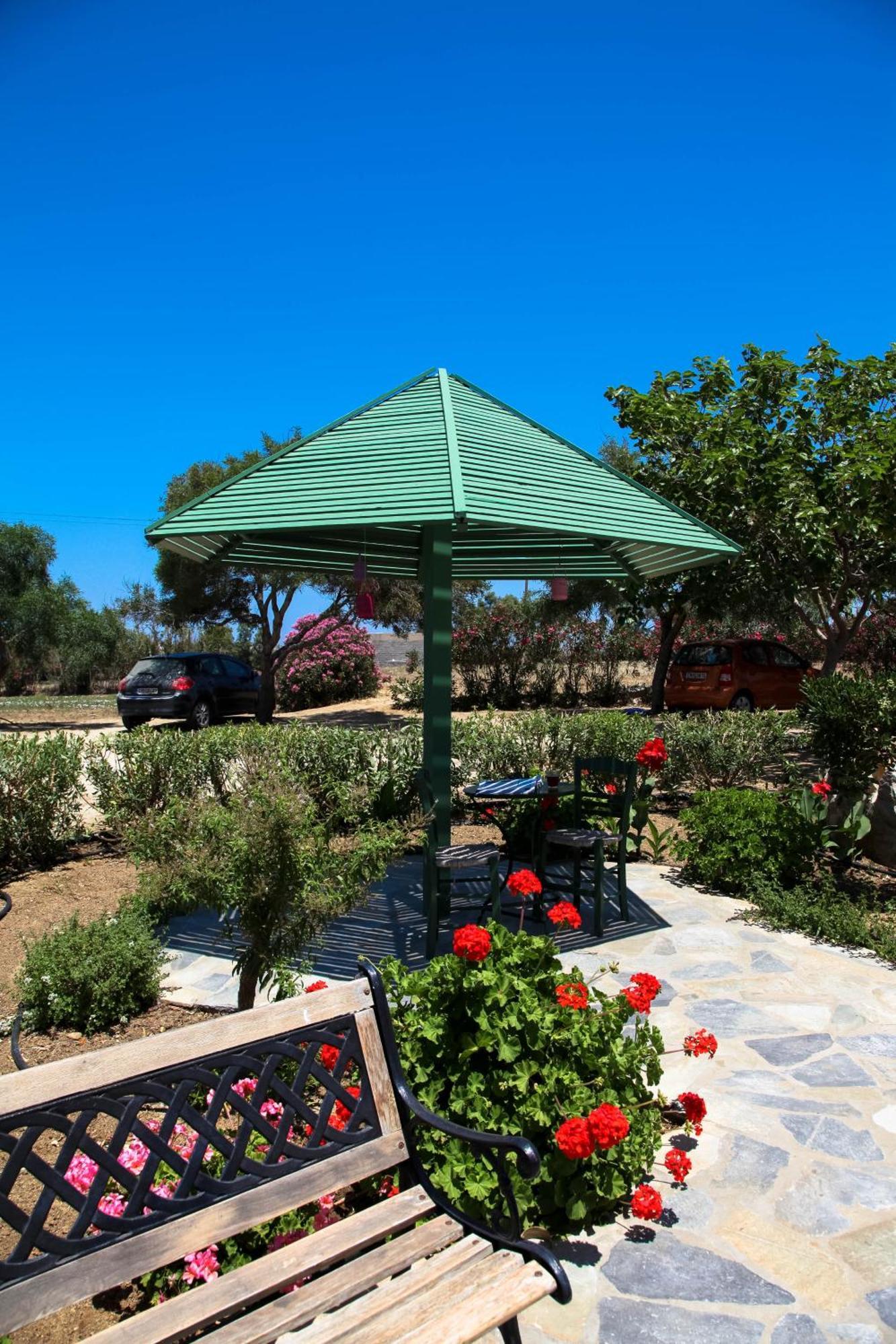 Maroussa Studios Agia Anna  Dış mekan fotoğraf