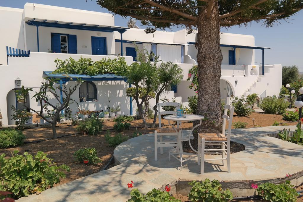 Maroussa Studios Agia Anna  Dış mekan fotoğraf
