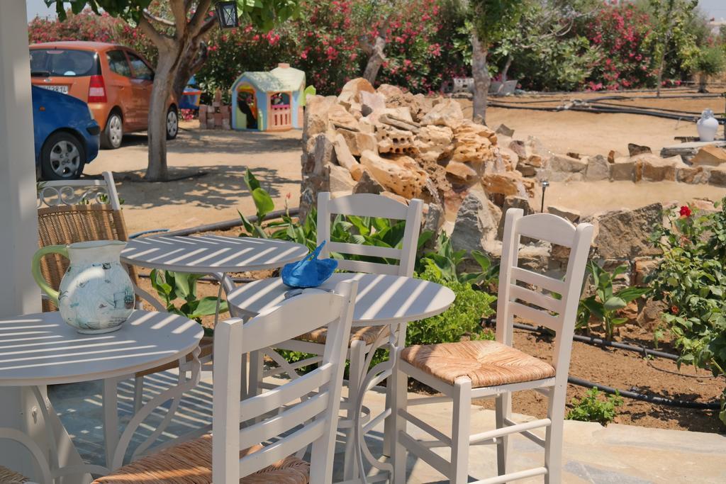 Maroussa Studios Agia Anna  Dış mekan fotoğraf