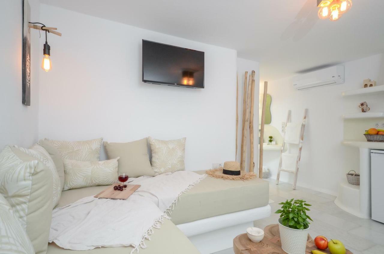 Maroussa Studios Agia Anna  Dış mekan fotoğraf